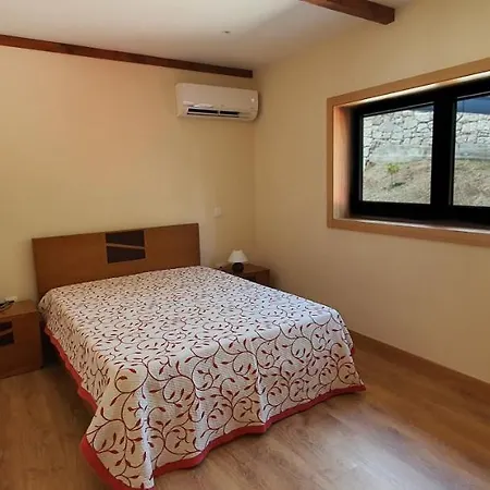 Quinta De Terreiros 16 Pax - Quinta Inteira Holiday home Cabeceiras de Basto