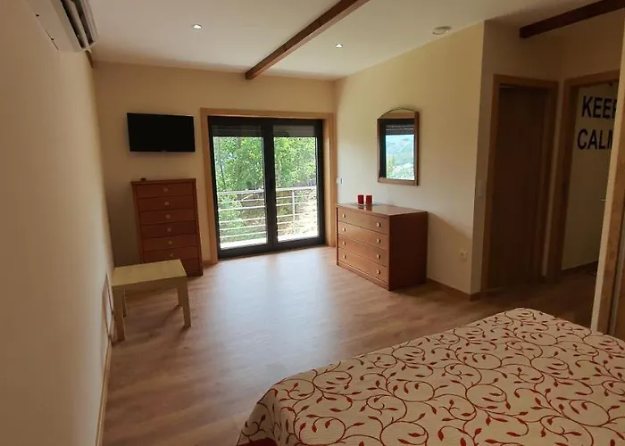 度假居 Quinta De Terreiros 16 Pax - Quinta Inteira