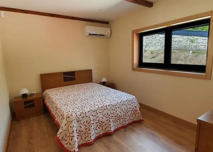 Quinta De Terreiros 16 Pax - Quinta Inteira 度假居 卡贝塞拉什德巴什图